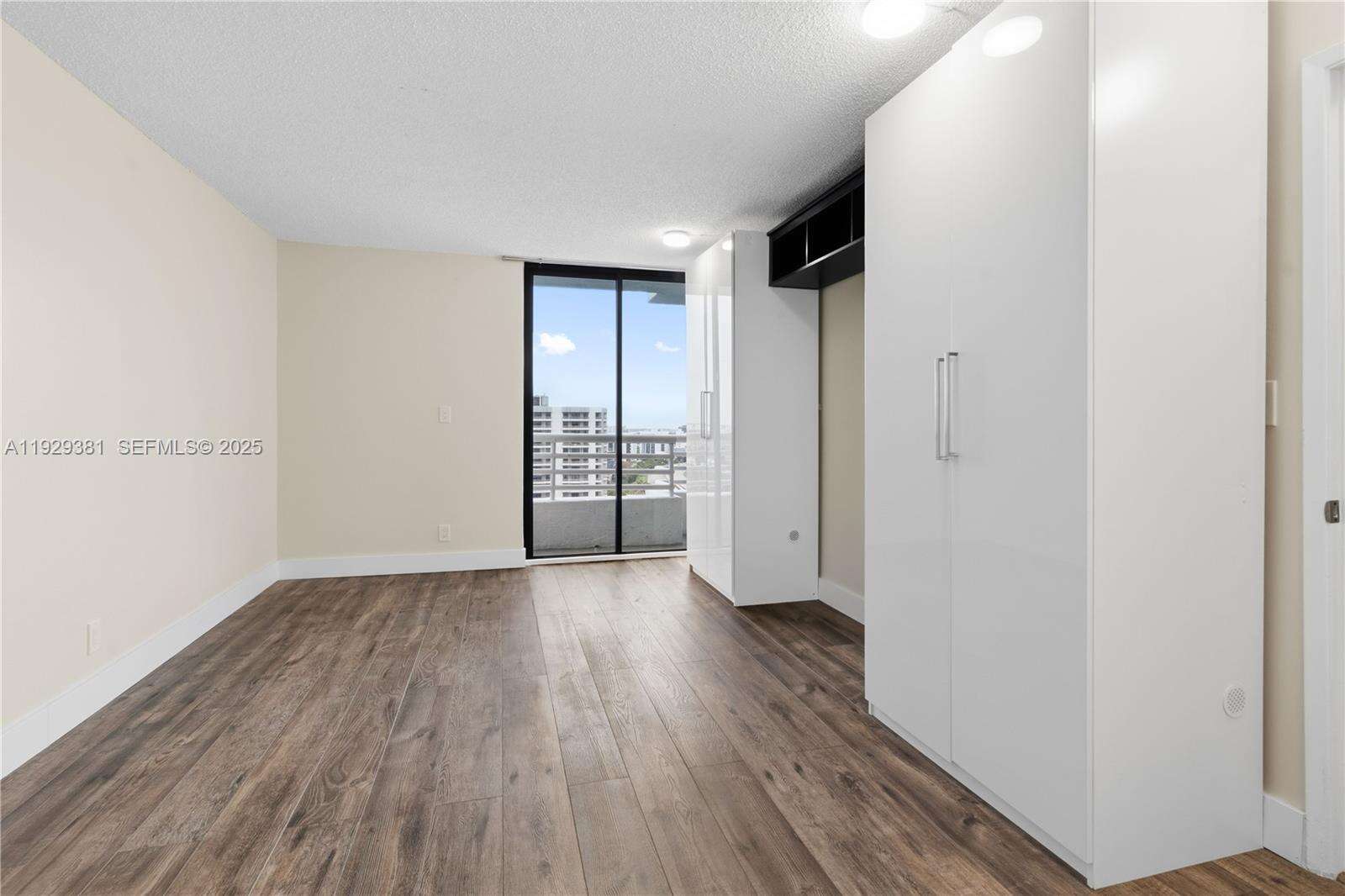 Parc Central East at 3300 192 St, Aventura, FL 33180 - For Sale photo 12