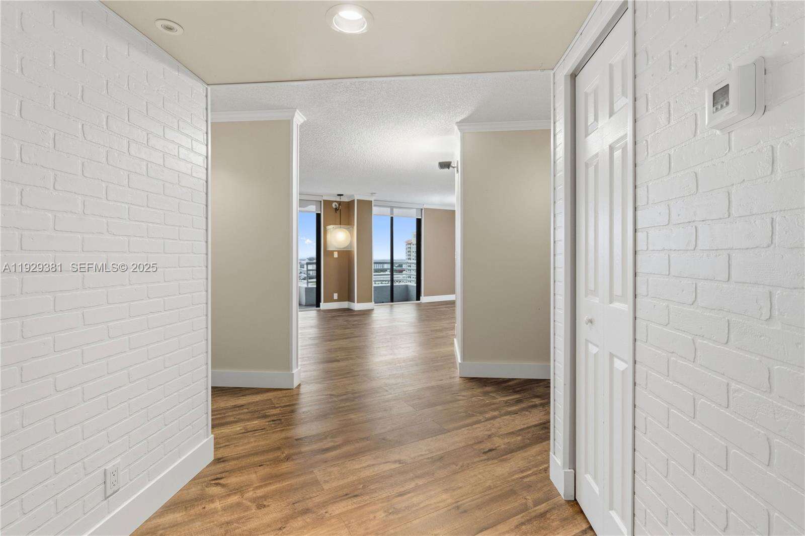 Parc Central East at 3300 192 St, Aventura, FL 33180 - For Sale photo 9