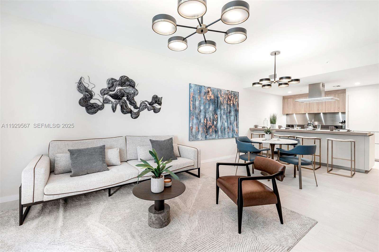 BRICKELL FLATIRON - 1000 Brickell Plz, Miami, FL 33131 | Picture 2