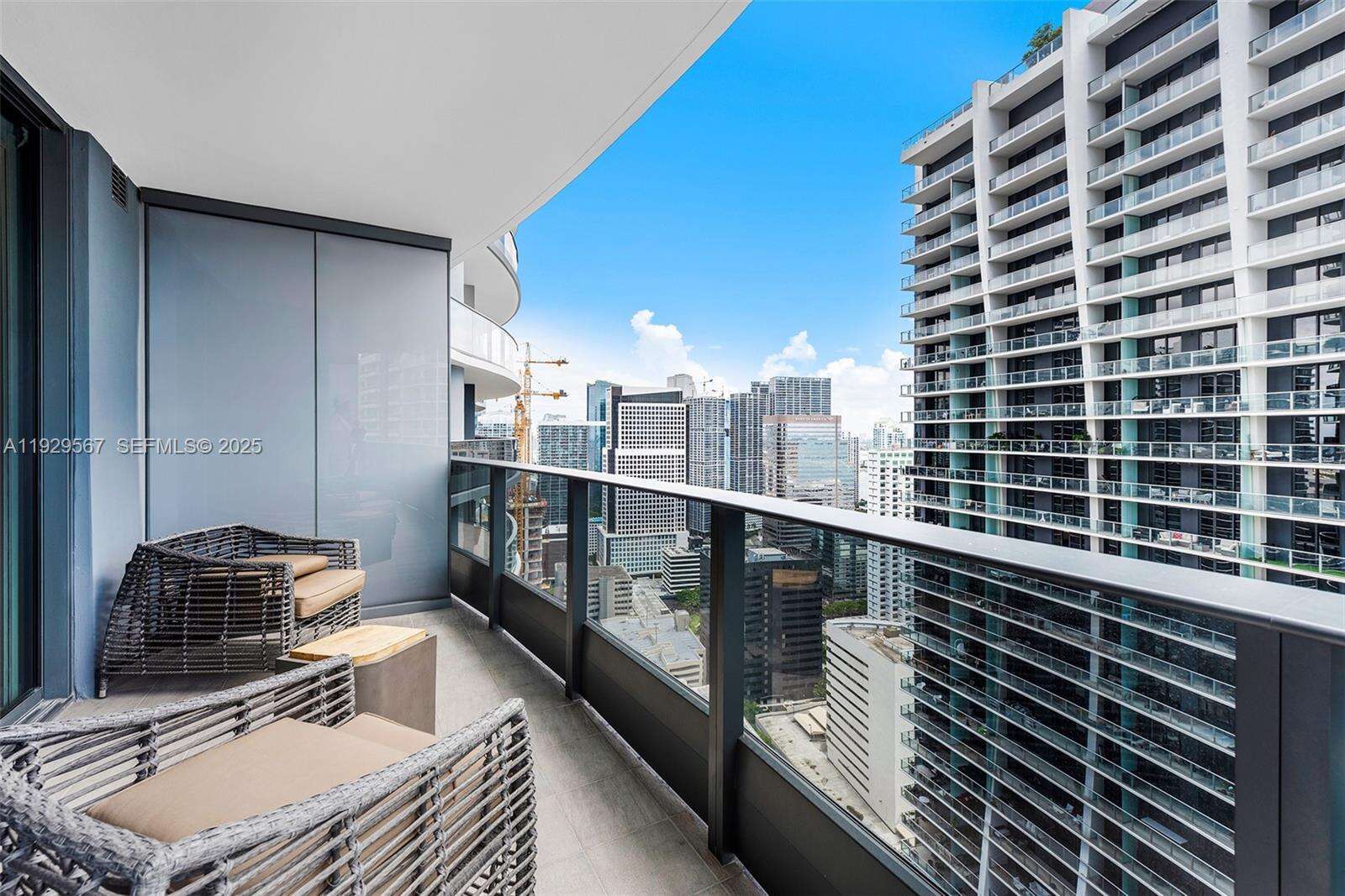 BRICKELL FLATIRON - 1000 Brickell Plz, Miami, FL 33131 | Picture 15