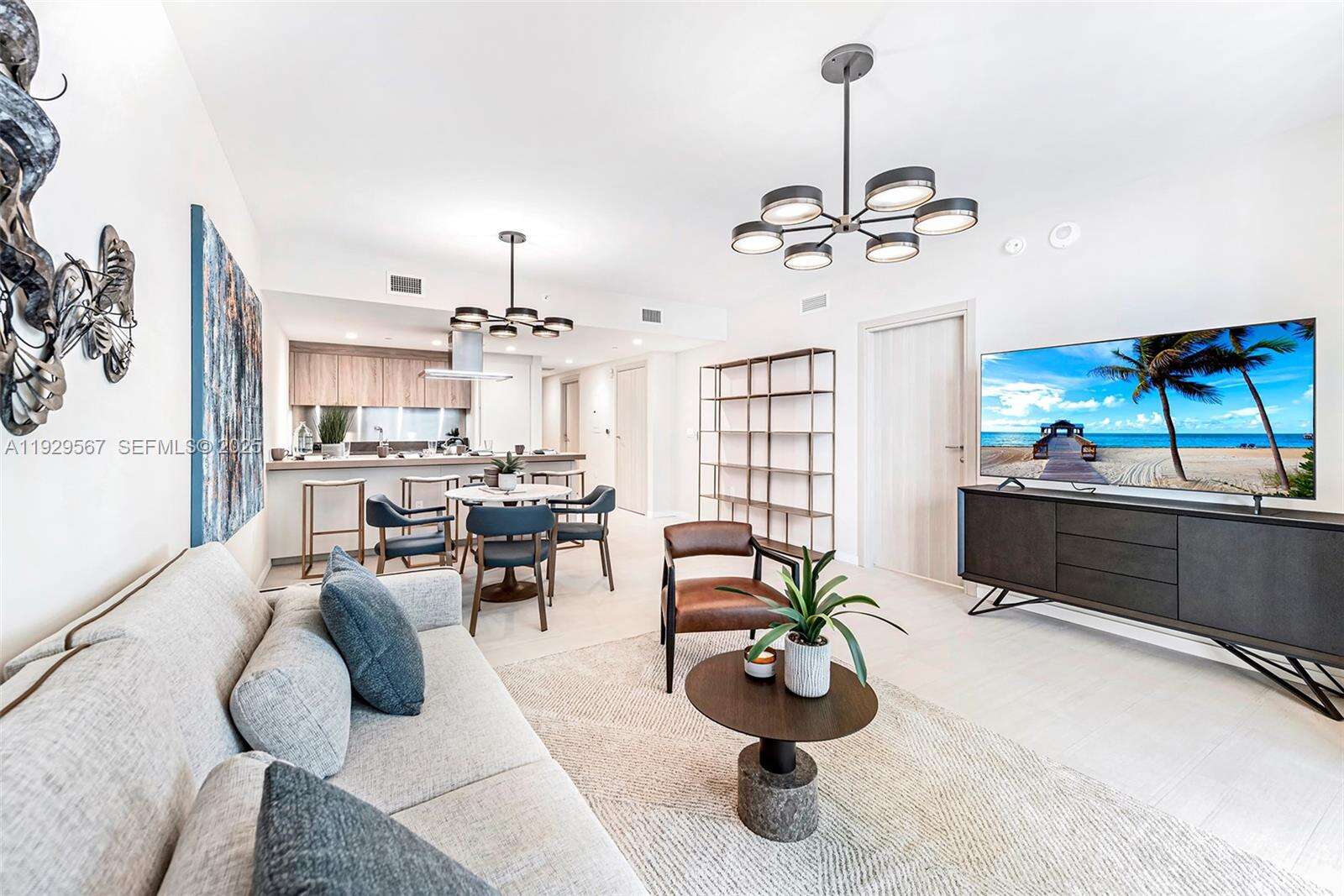 BRICKELL FLATIRON - 1000 Brickell Plz, Miami, FL 33131 | Picture 4