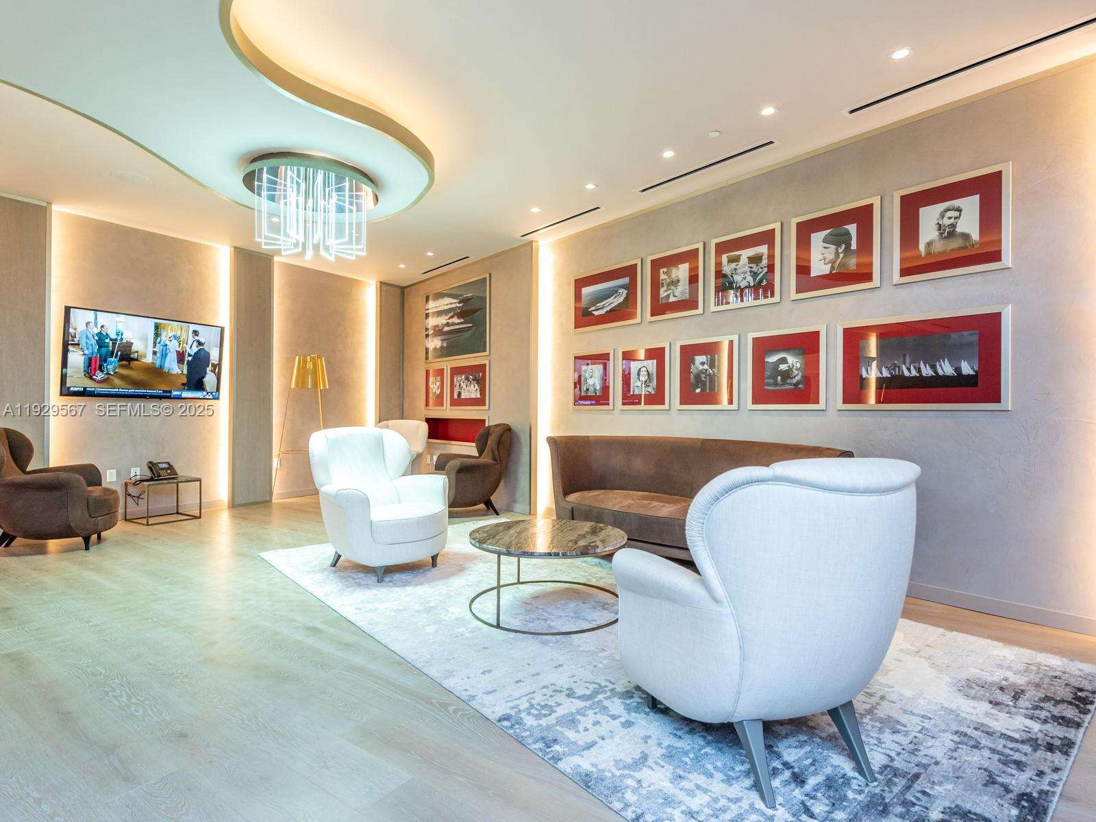 BRICKELL FLATIRON - 1000 Brickell Plz, Miami, FL 33131 | Picture 32