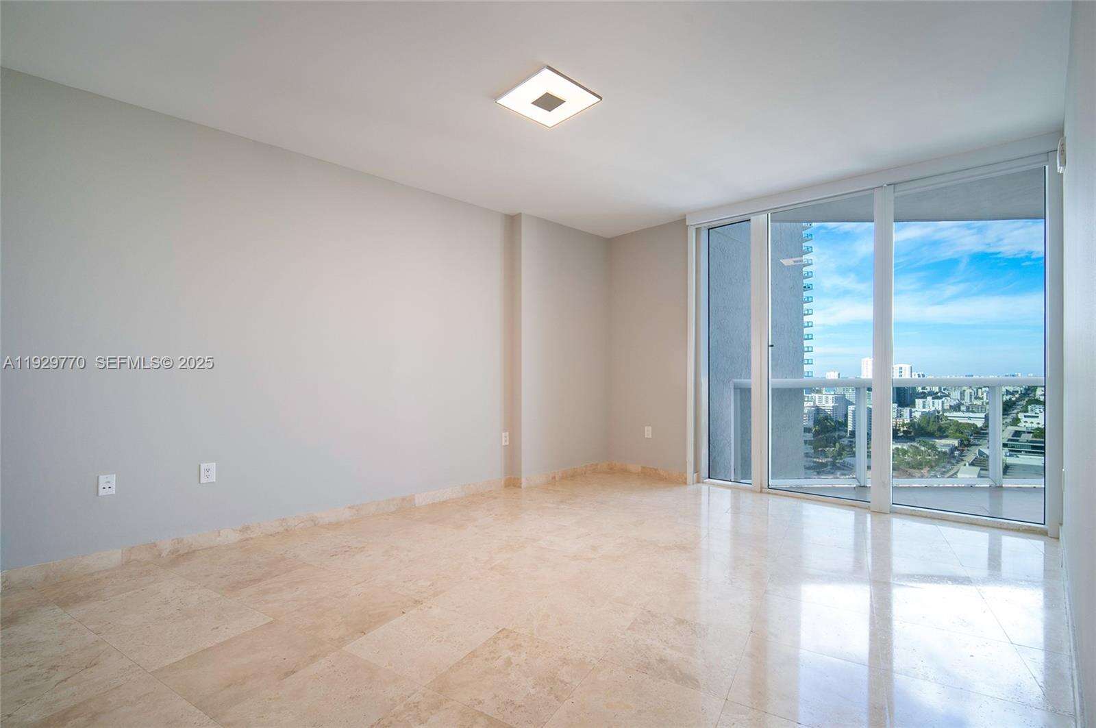 MURANO GRANDE AT PORTOFINO - 400 Alton Rd, Miami Beach, FL 33139 | Picture 9