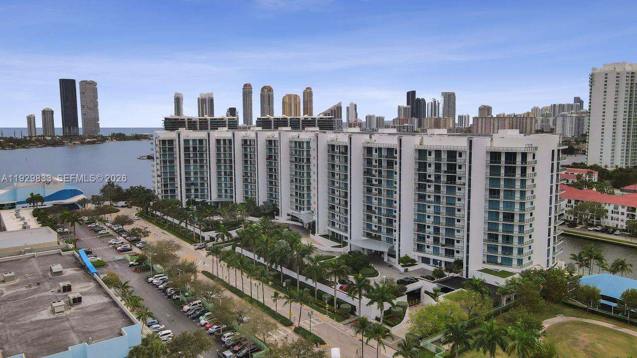 Echo at 3300 188 St, Aventura, FL 33180 - For Sale photo 51