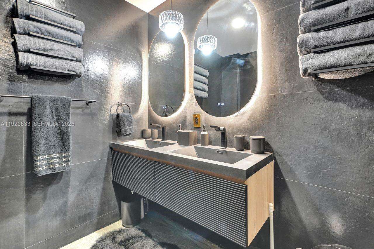 Echo at 3300 188 St, Aventura, FL 33180 - For Sale photo 58
