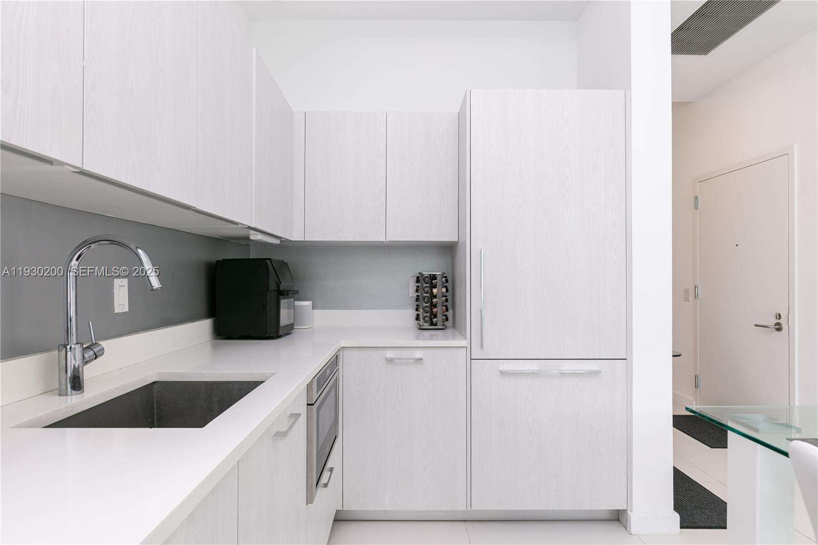 Paraiso Bayviews at 501 31 St, Miami, FL 33137 - For Sale photo 10