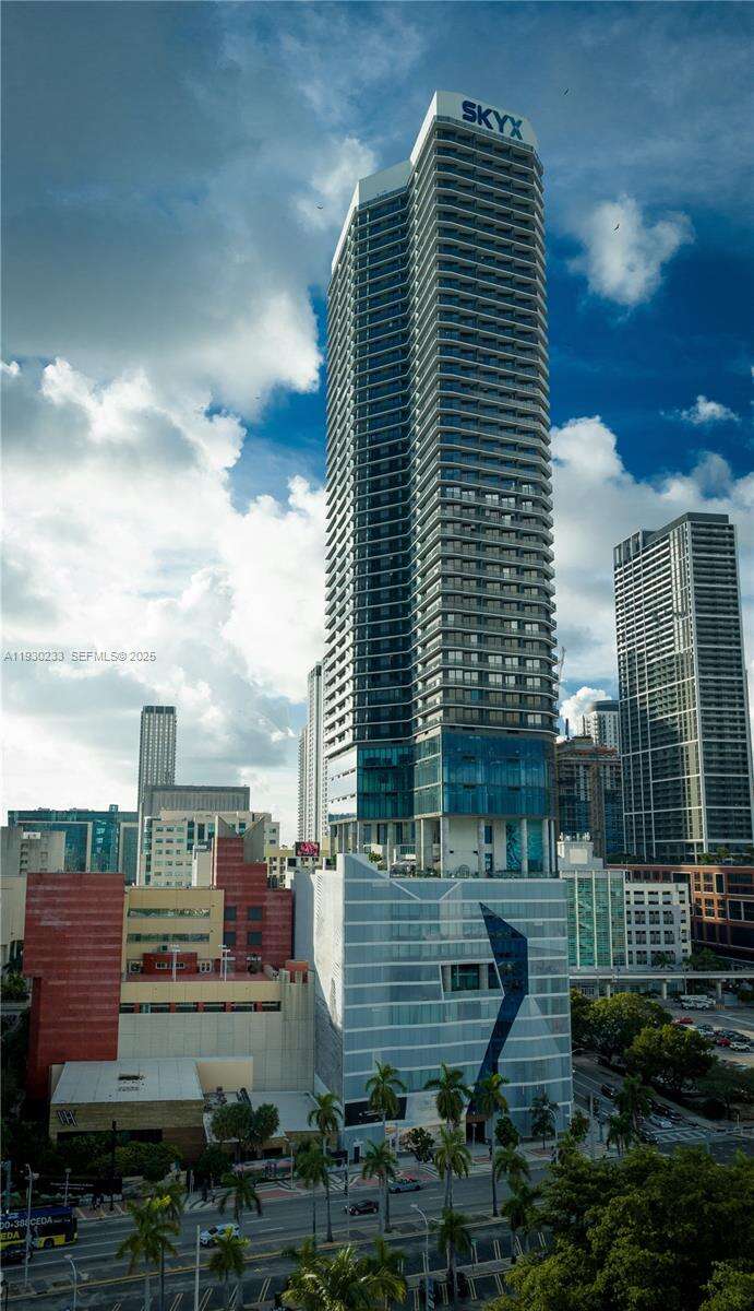 The Elser at 398 5th St, Miami, FL 33132 - For Sale photo 15