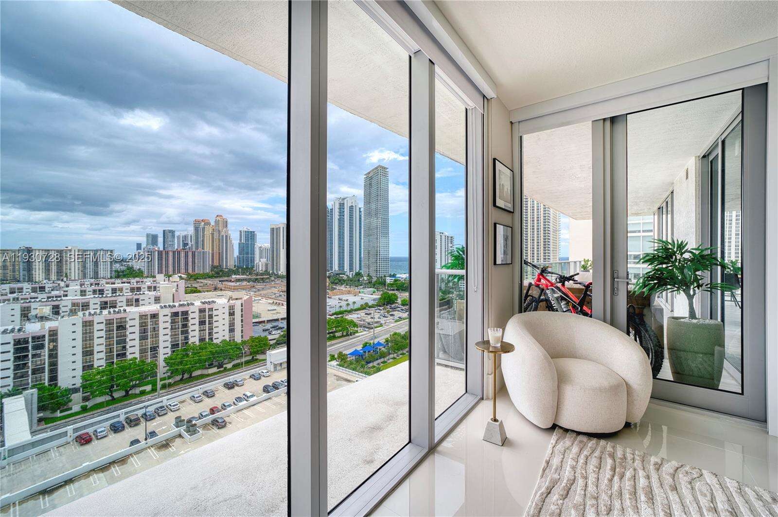 PARQUE TOWERS - 300 Sunny Isles Blvd, Sunny Isles Beach, FL 33160 | Picture 10