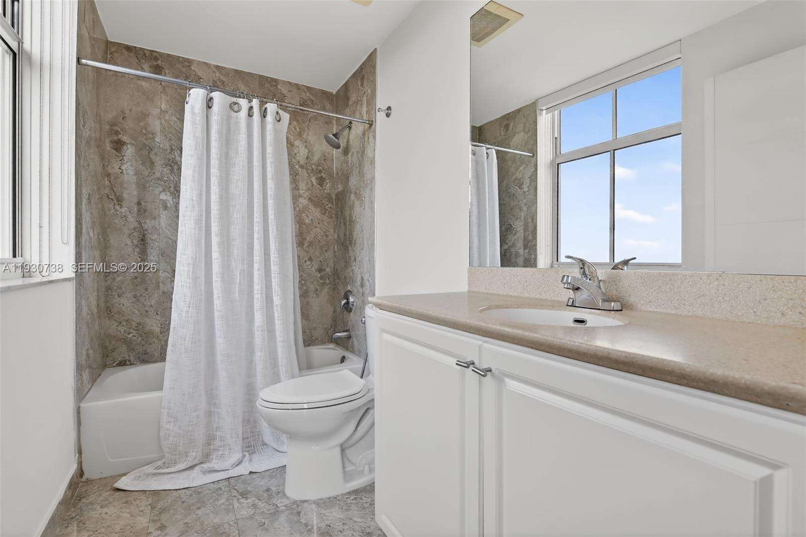 Aventura Marina One at 3340 190 St, Aventura, FL 33180 - For Sale photo 36