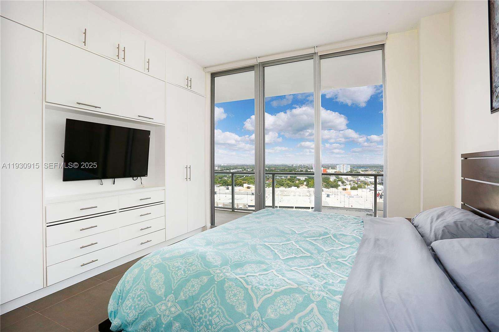 Two Midtown at 3470 Coast Ave, Miami, FL 33137 - For Sale photo 13