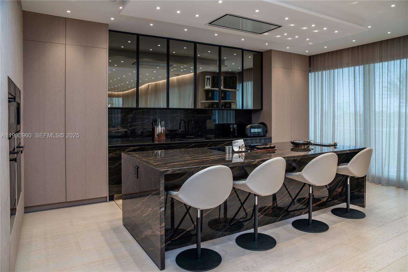 THE PALACE AT BAL HARBOUR - 10101 Collins Ave, Bal Harbour, FL 33154 | Picture 20