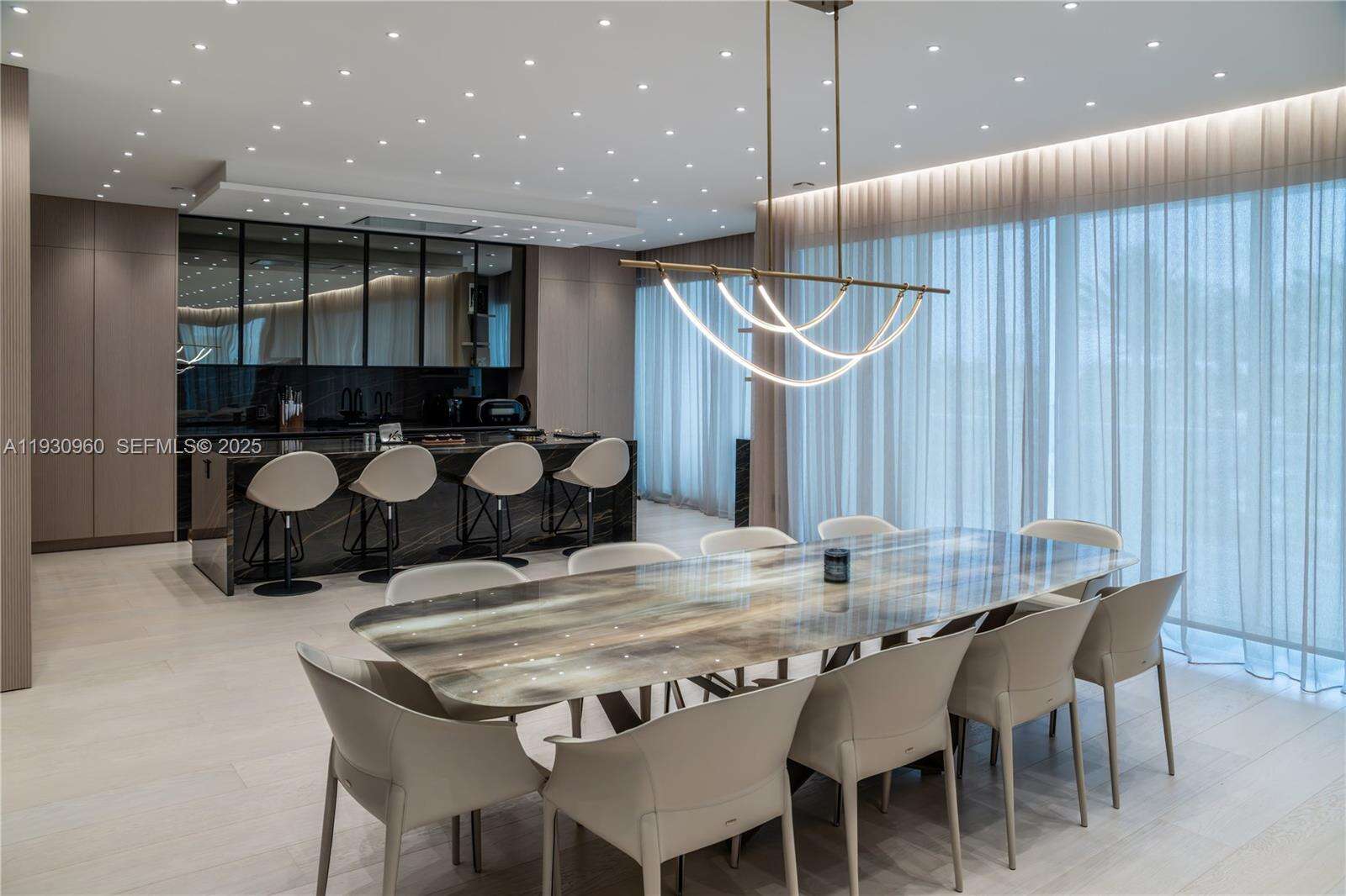 THE PALACE AT BAL HARBOUR - 10101 Collins Ave, Bal Harbour, FL 33154 | Picture 23