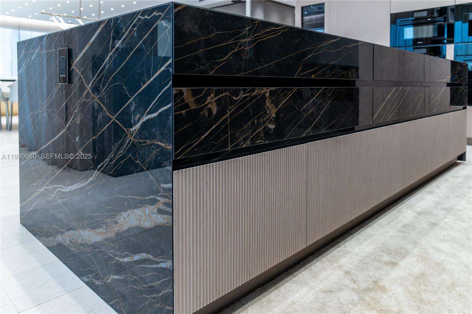 THE PALACE AT BAL HARBOUR - 10101 Collins Ave, Bal Harbour, FL 33154 | Picture 26