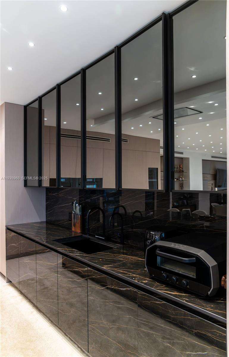 THE PALACE AT BAL HARBOUR - 10101 Collins Ave, Bal Harbour, FL 33154 | Picture 28