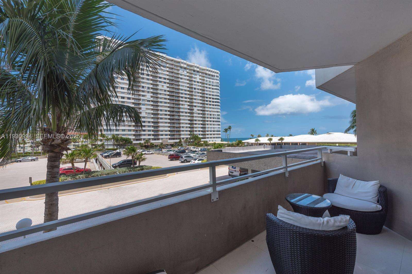 The Hemispheres at 1980 Ocean Dr, Hallandale Beach, FL 33009 - For Sale photo 15