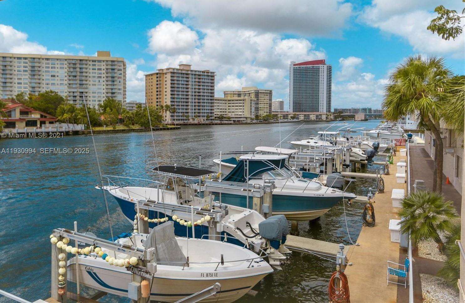The Hemispheres at 1980 Ocean Dr, Hallandale Beach, FL 33009 - For Sale photo 17