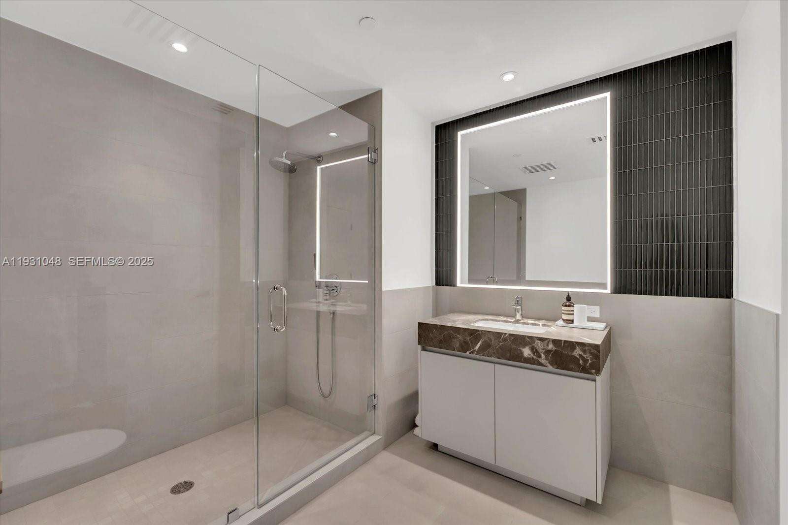 FIVE PARK - 501 W Ave, Miami Beach, FL 33139 | Picture 16