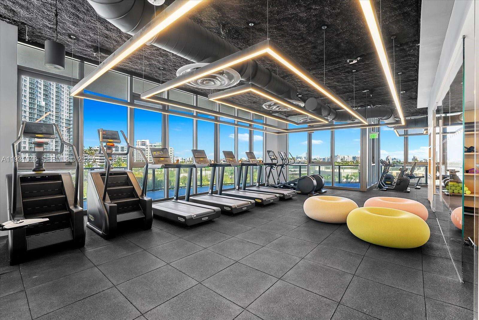 FIVE PARK - 501 W Ave, Miami Beach, FL 33139 | Picture 33