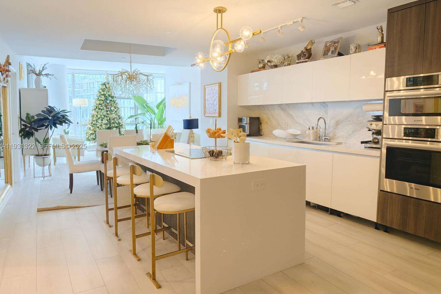 PARAMOUNT MIAMI WORLDCENTER - 851 1 Ave, Miami, FL 33132 | Picture 12