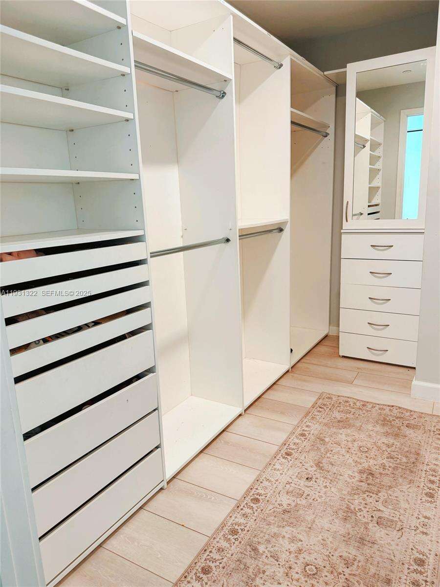 PARAMOUNT MIAMI WORLDCENTER - 851 1 Ave, Miami, FL 33132 | Picture 24