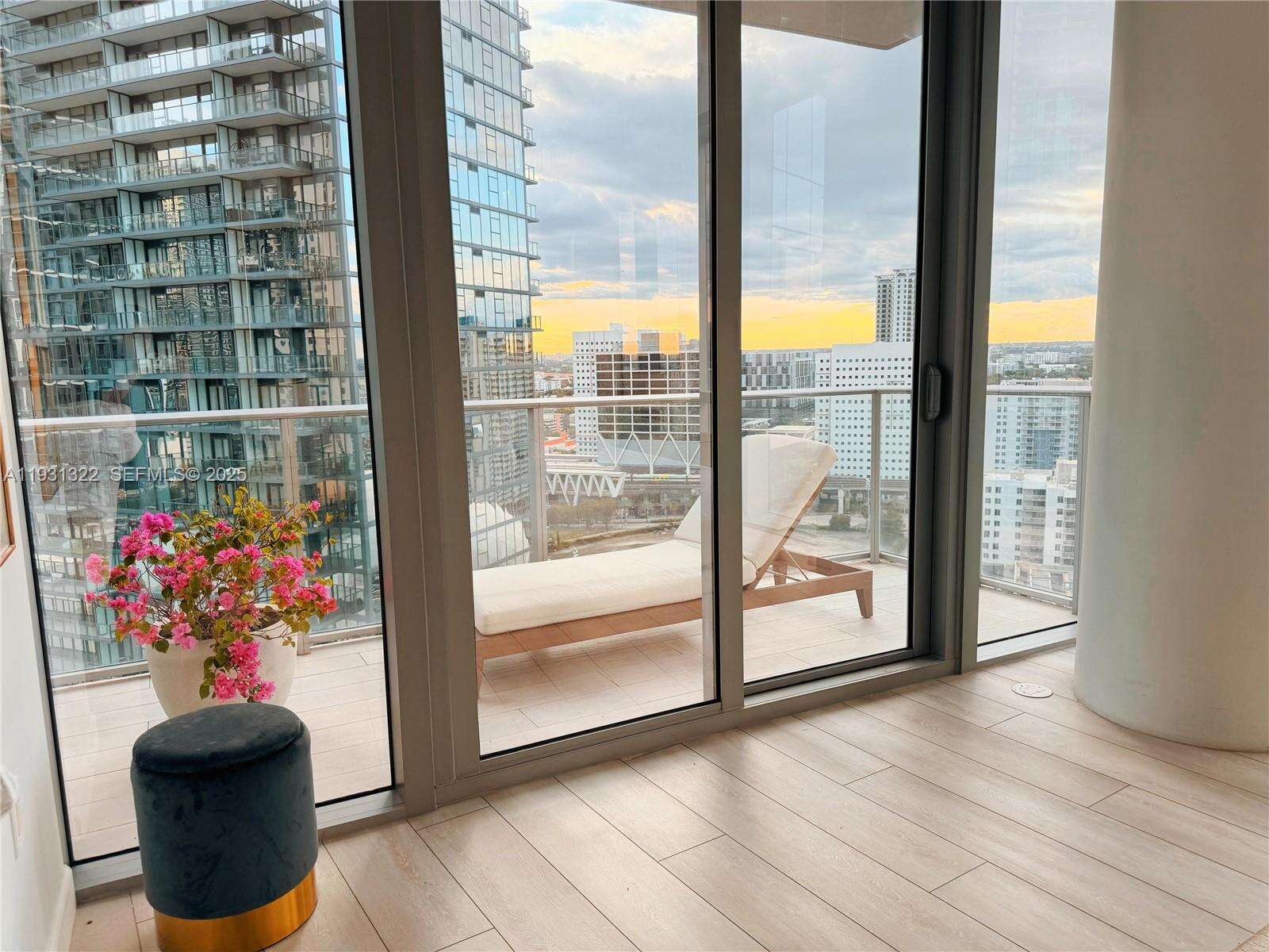 PARAMOUNT MIAMI WORLDCENTER - 851 1 Ave, Miami, FL 33132 | Picture 26