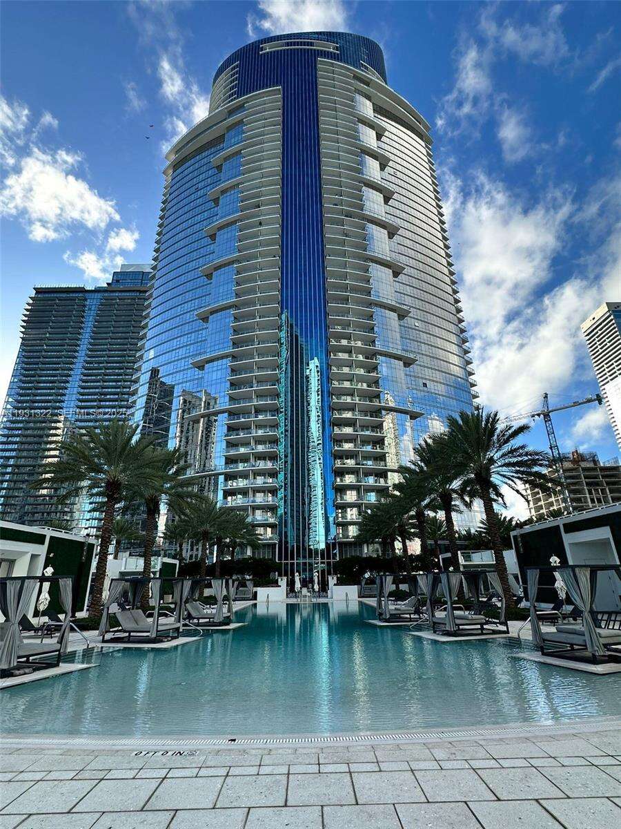 PARAMOUNT MIAMI WORLDCENTER - 851 1 Ave, Miami, FL 33132 | Picture 35