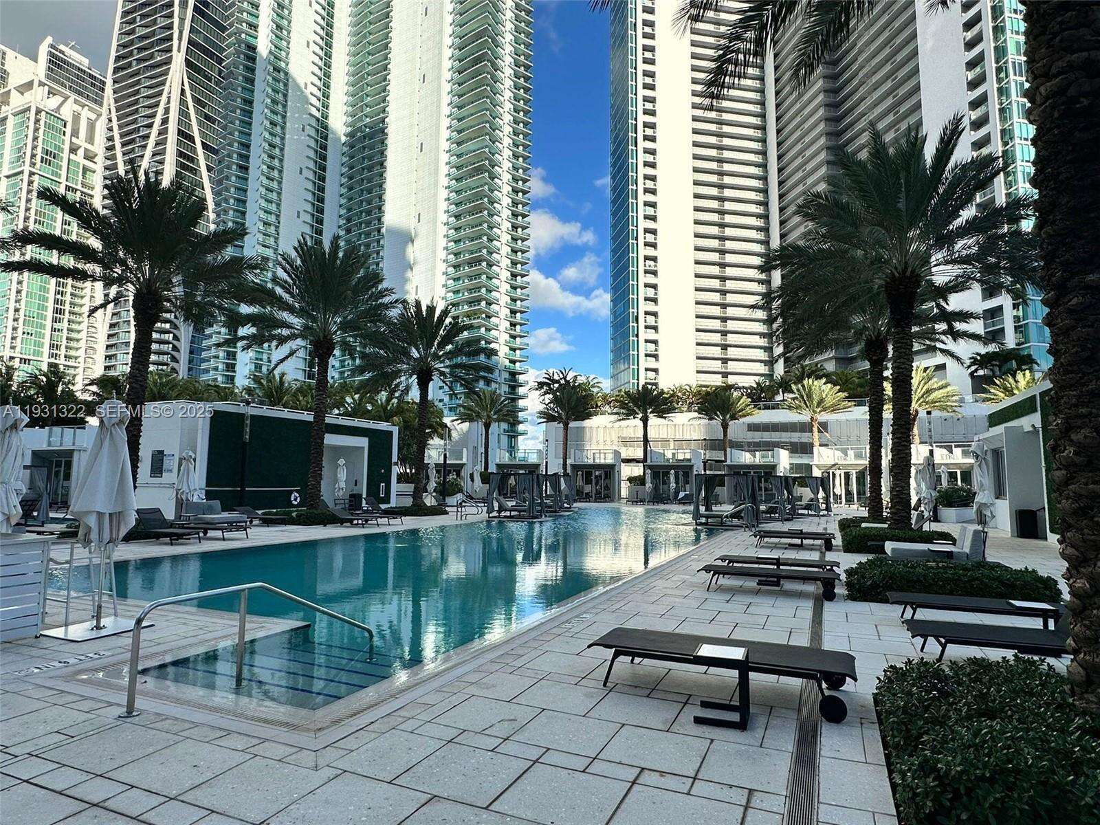 PARAMOUNT MIAMI WORLDCENTER - 851 1 Ave, Miami, FL 33132 | Picture 37