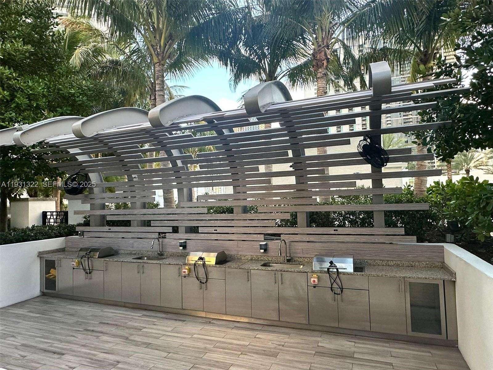 PARAMOUNT MIAMI WORLDCENTER - 851 1 Ave, Miami, FL 33132 | Picture 38