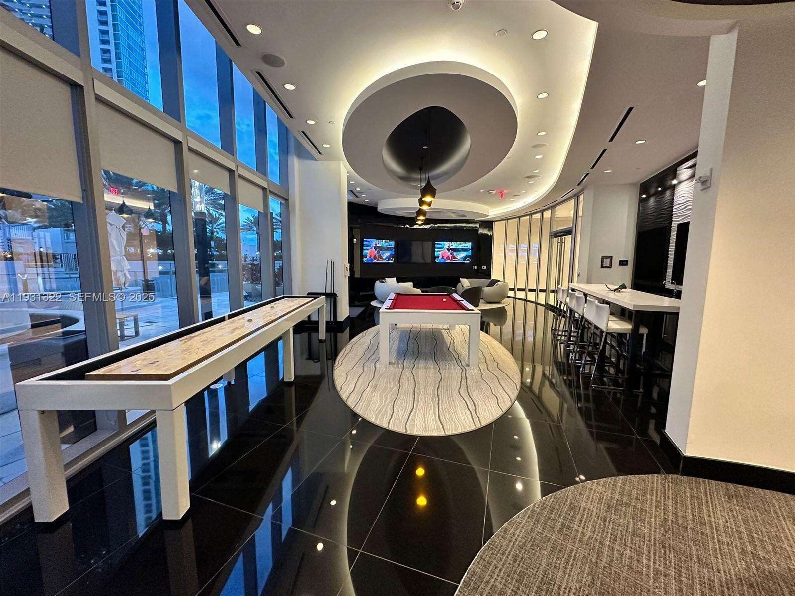 PARAMOUNT MIAMI WORLDCENTER - 851 1 Ave, Miami, FL 33132 | Picture 46