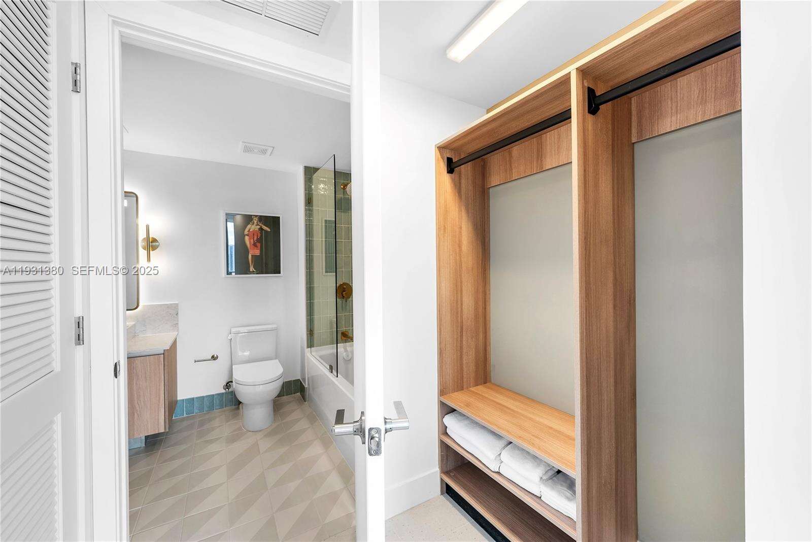 Natiivo | Gale Miami at 159 6 St, Miami, FL 33132 - For Sale photo 9