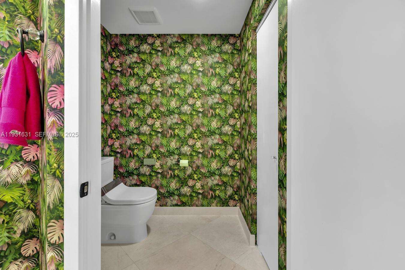 MARINA PALMS RESIDENCES SOUTH - 17111 Biscayne Blvd, North Miami Beach, FL 33160 | Picture 42