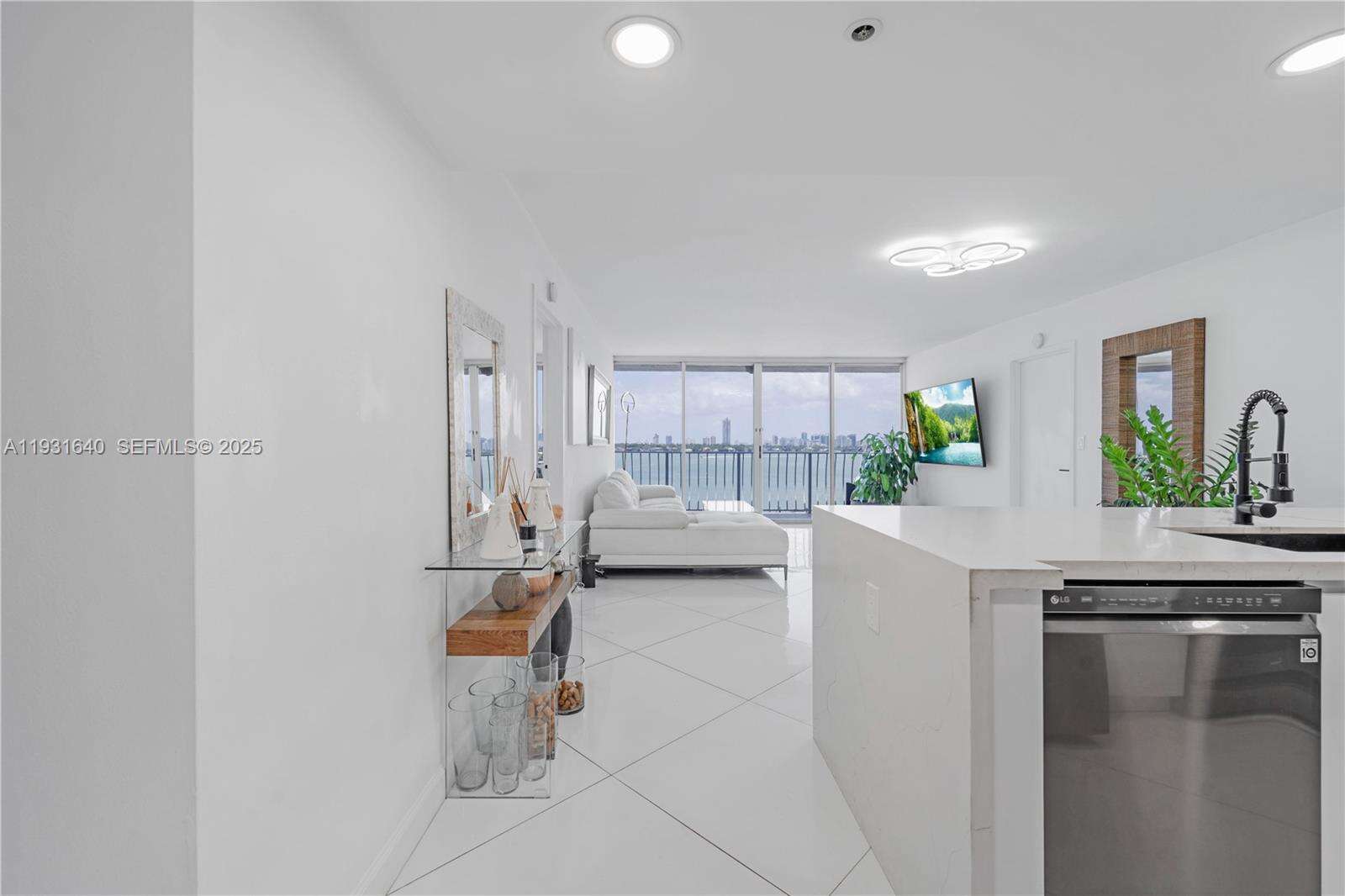 Grandview Palace at 7601 Treasure Dr, North Bay Village, FL 33141 - For Sale photo 2