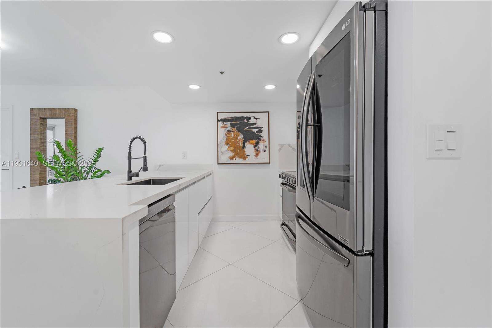Grandview Palace at 7601 Treasure Dr, North Bay Village, FL 33141 - For Sale photo 3