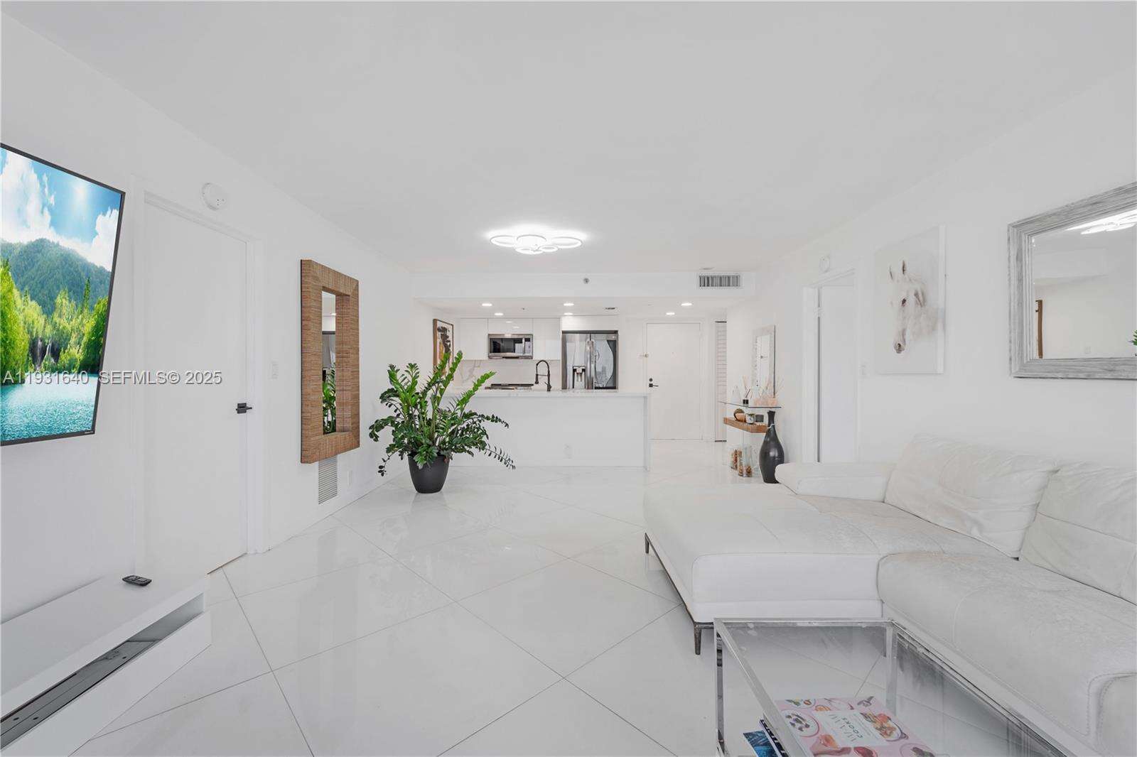 Grandview Palace at 7601 Treasure Dr, North Bay Village, FL 33141 - For Sale photo 8
