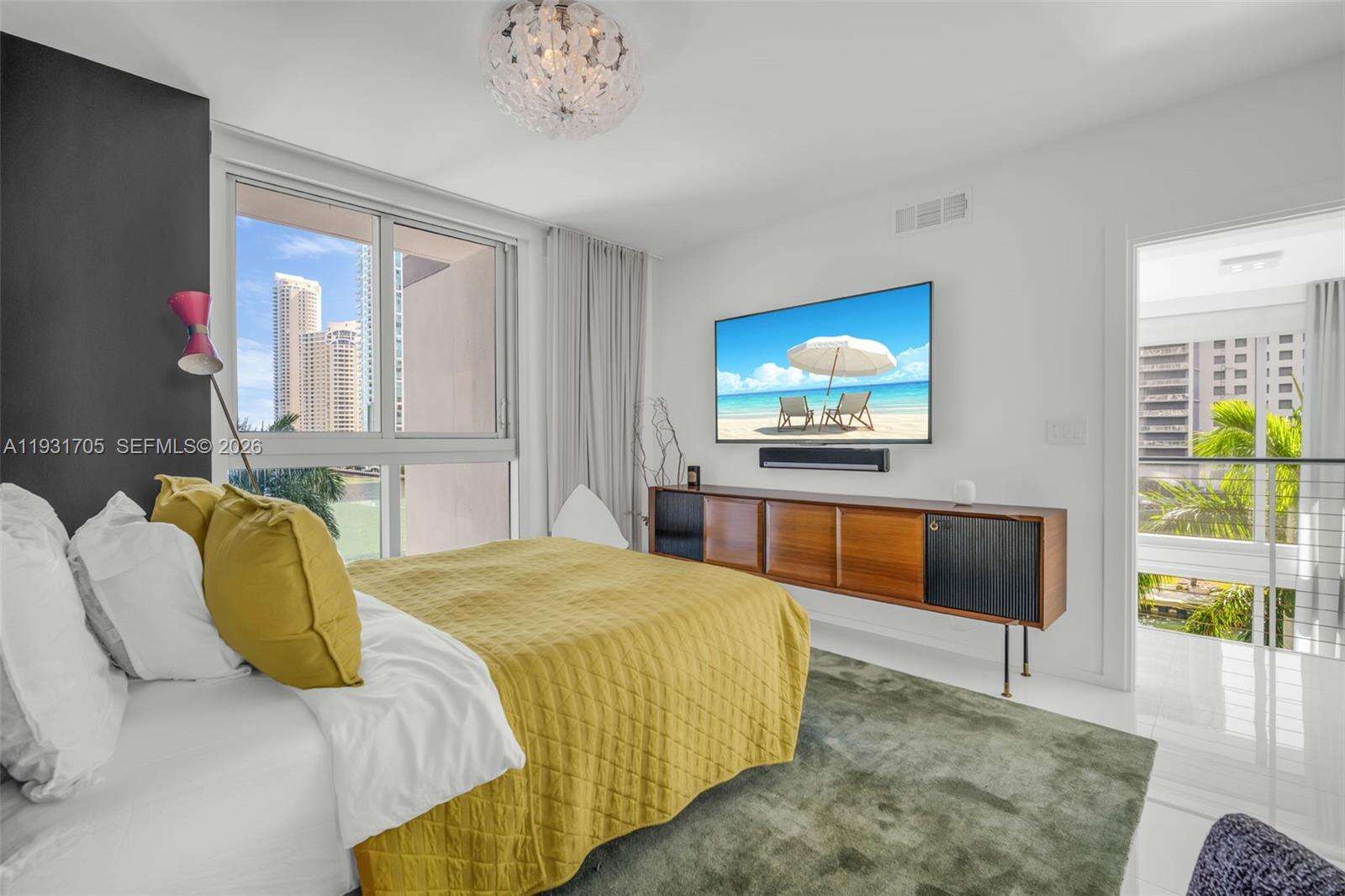 EPIC WEST - 200 Biscayne Blvd Way, Miami, FL 33131 | Picture 26