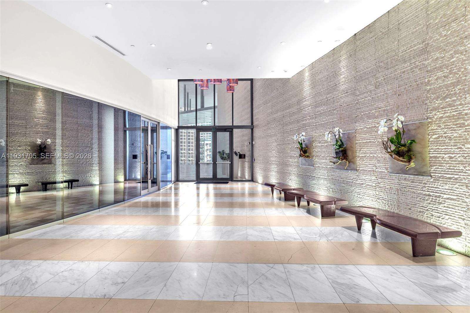 EPIC WEST - 200 Biscayne Blvd Way, Miami, FL 33131 | Picture 32