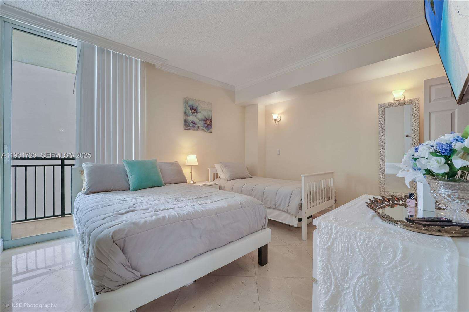 King David at 17555 Atlantic Blvd, Sunny Isles Beach, FL 33160 - For Sale photo 7