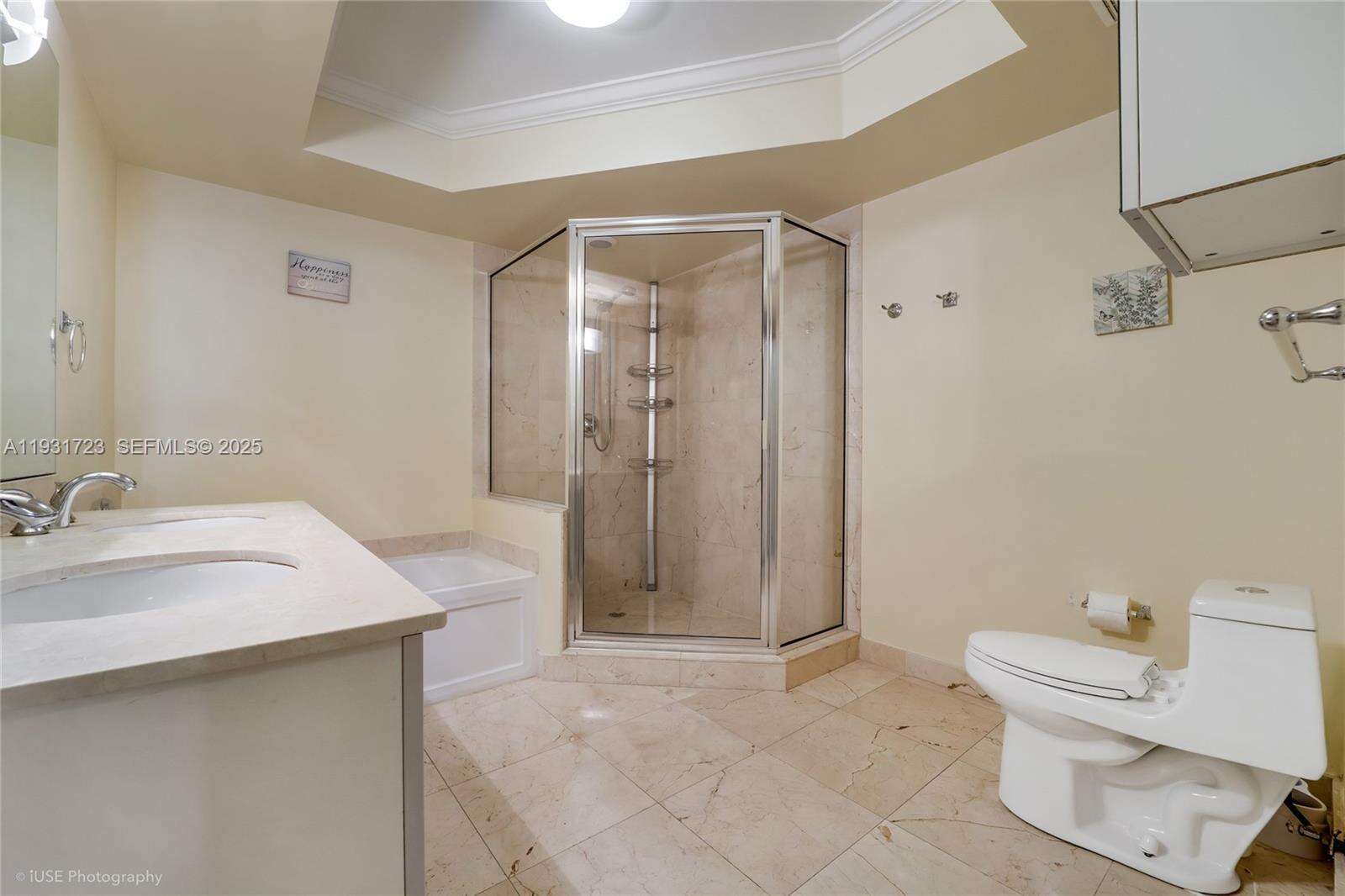 King David at 17555 Atlantic Blvd, Sunny Isles Beach, FL 33160 - For Sale photo 9