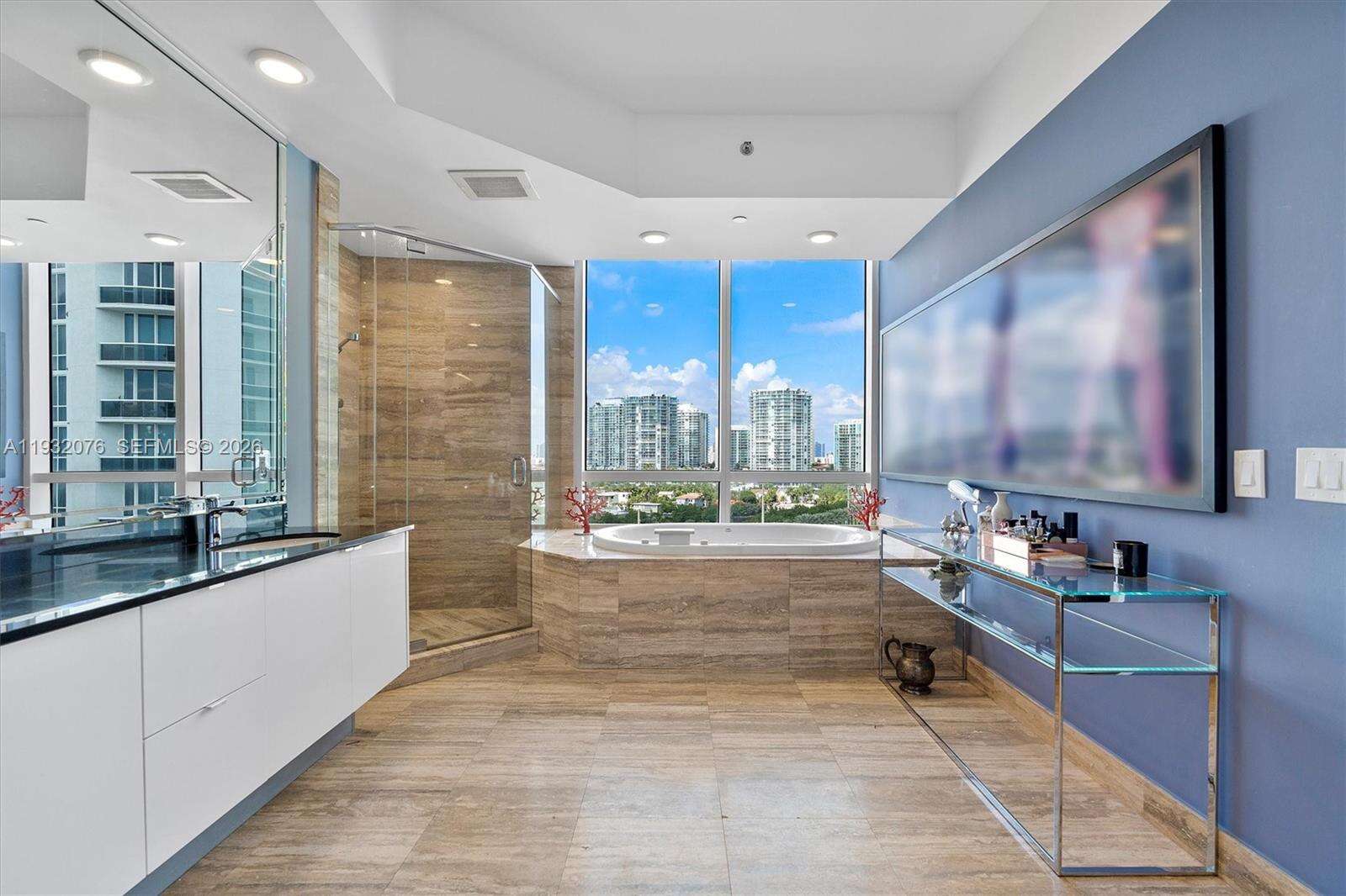 TDR TOWER II - 15901 Collins Ave, Sunny Isles Beach, FL 33160 | Picture 33