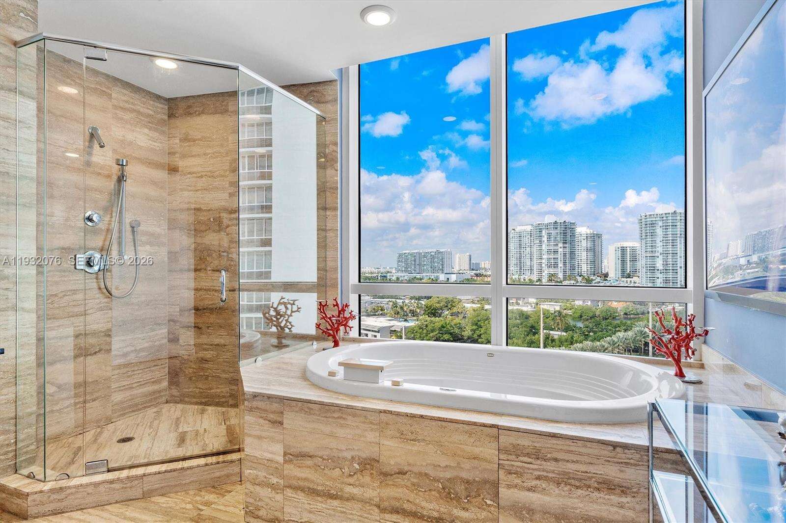 TDR TOWER II - 15901 Collins Ave, Sunny Isles Beach, FL 33160 | Picture 34