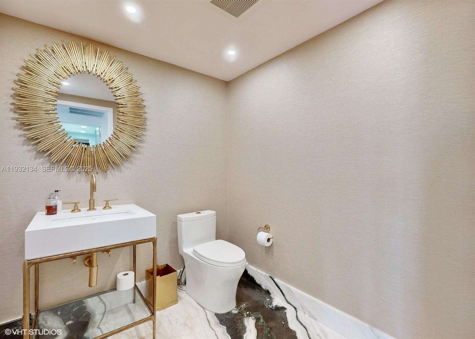 BAL HARBOUR 101 - 10155 Collins Ave, Bal Harbour, FL 33154 | Picture 33