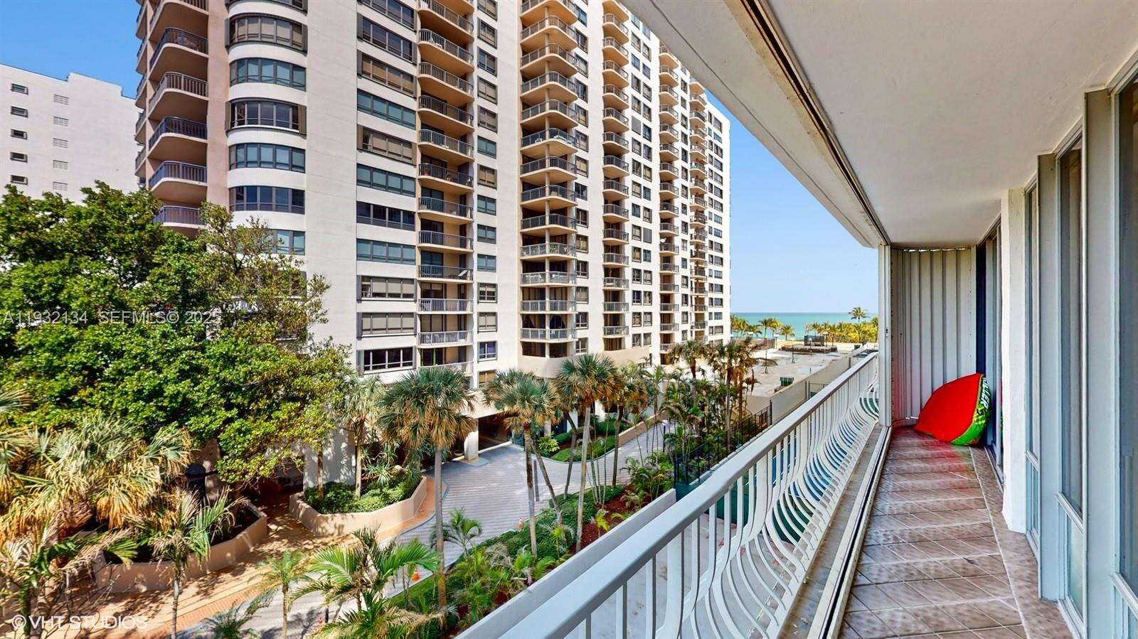 BAL HARBOUR 101 - 10155 Collins Ave, Bal Harbour, FL 33154 | Picture 35