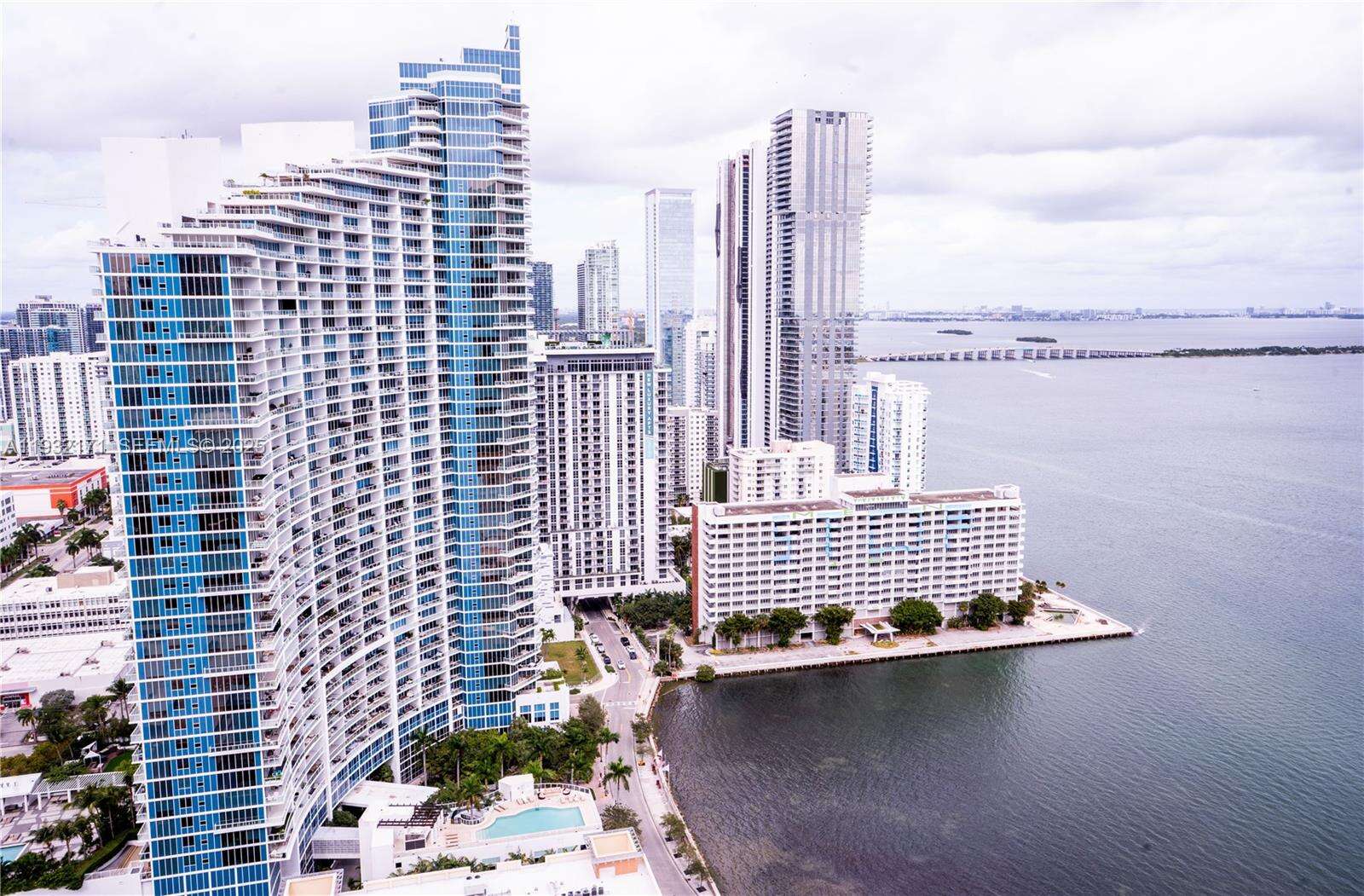 Quantum On The Bay at 1900 Bayshore Dr, Miami, FL 33132 - For Sale photo 23