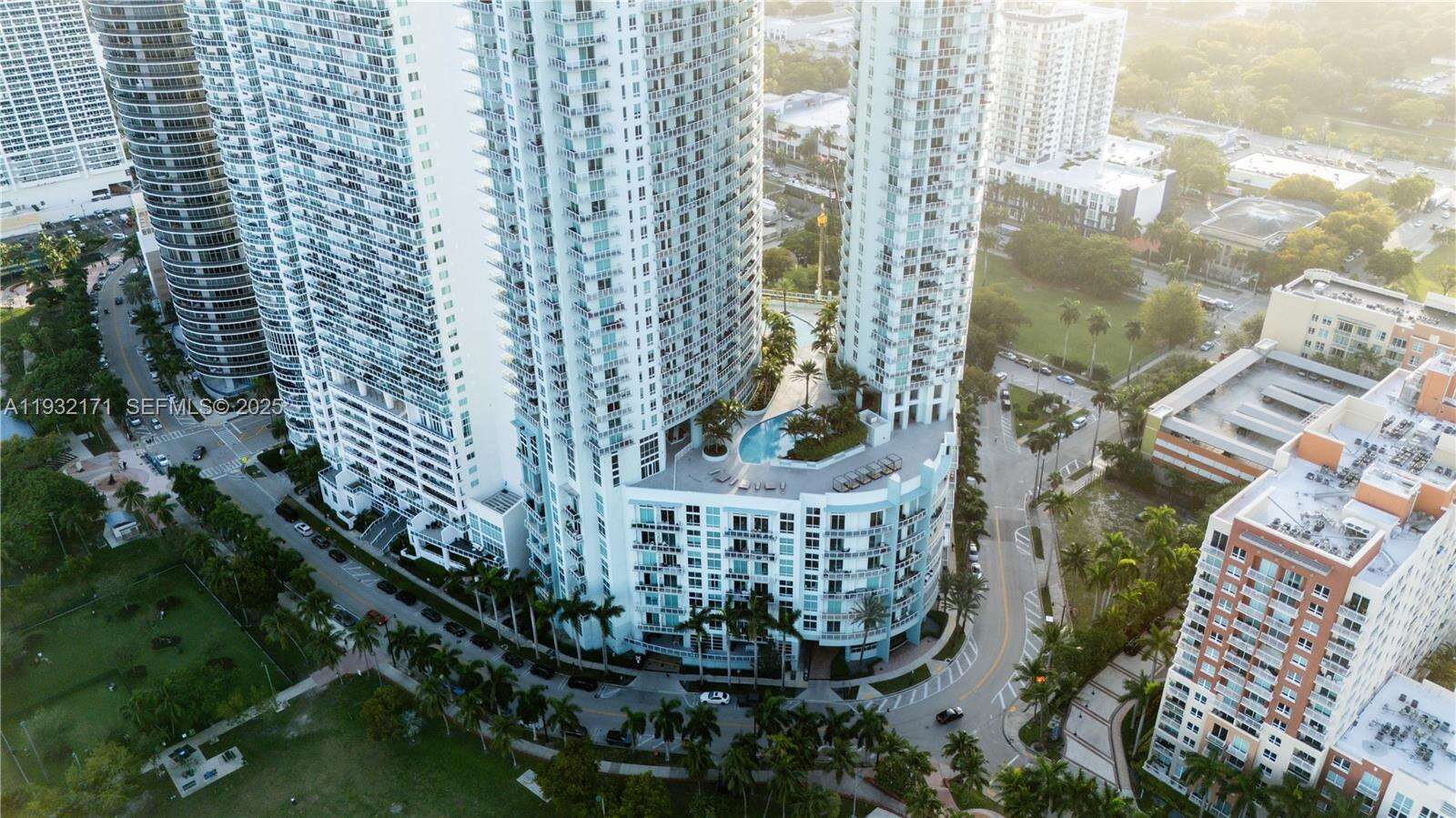 Quantum On The Bay at 1900 Bayshore Dr, Miami, FL 33132 - For Sale photo 25