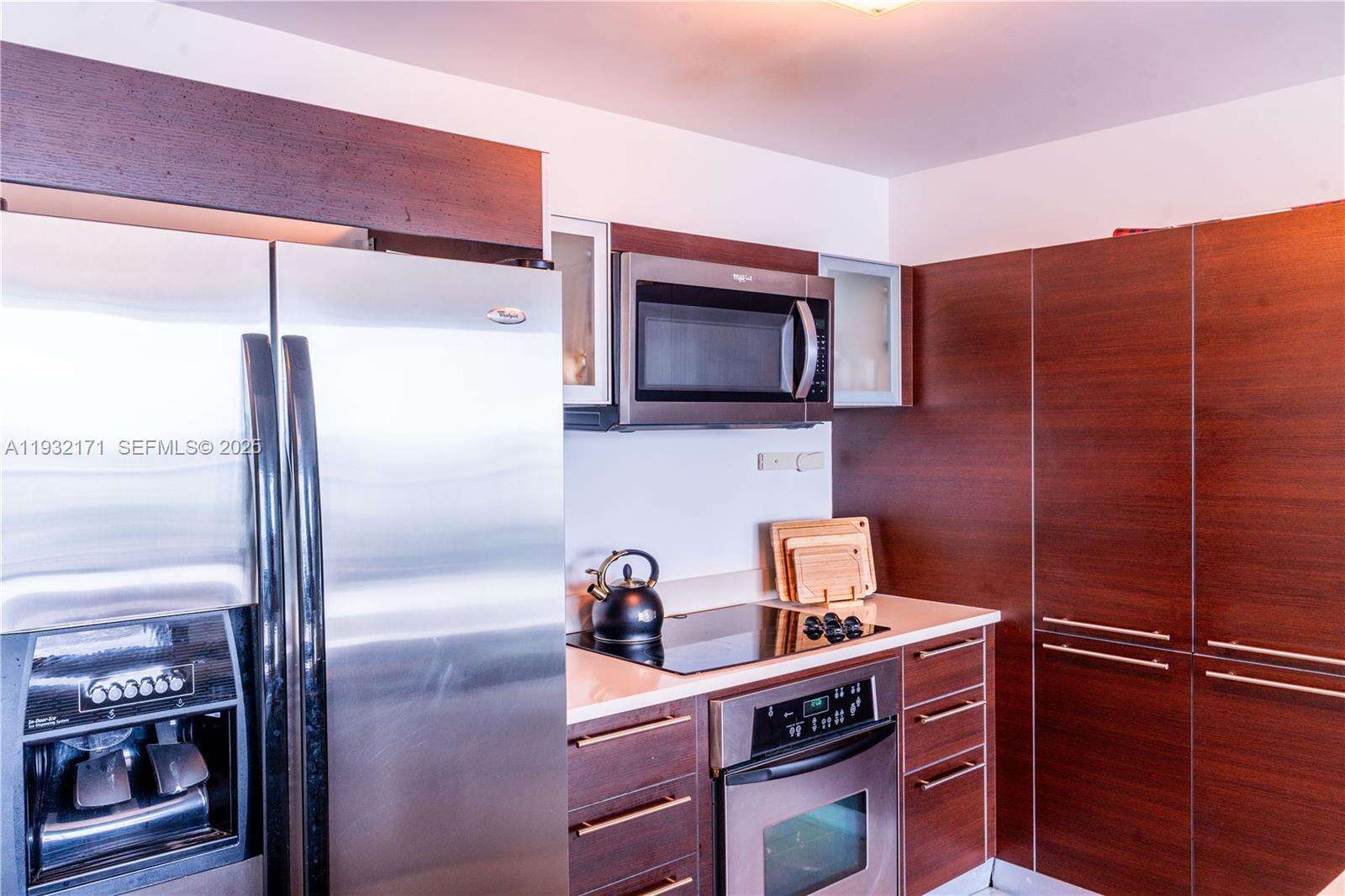 Quantum On The Bay at 1900 Bayshore Dr, Miami, FL 33132 - For Sale photo 5