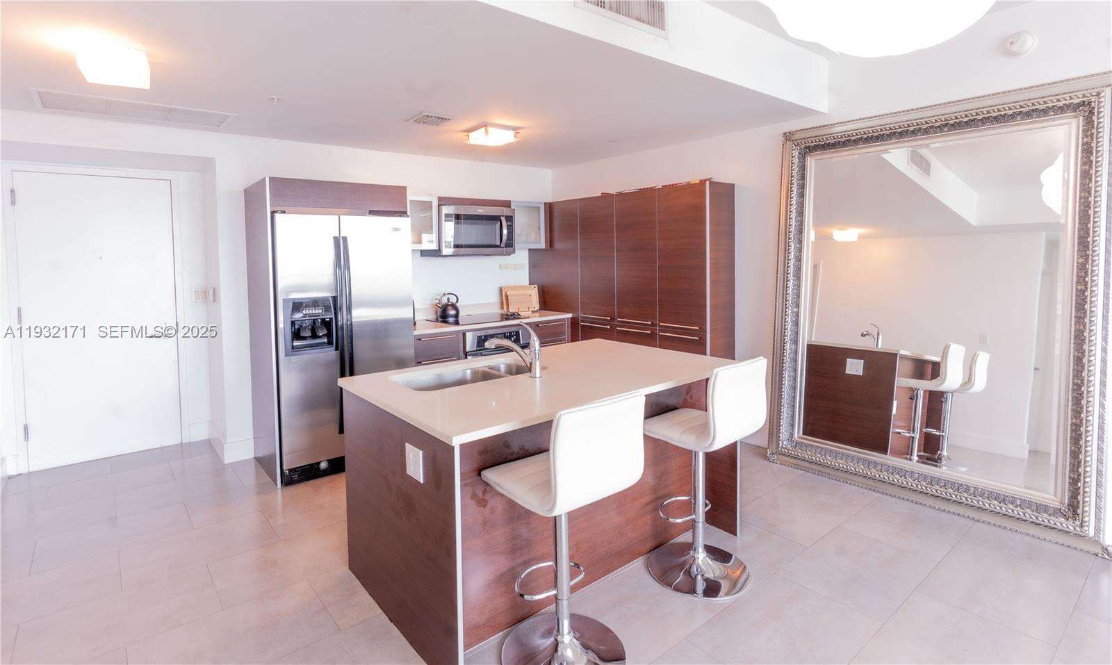 Quantum On The Bay at 1900 Bayshore Dr, Miami, FL 33132 - For Sale photo 6