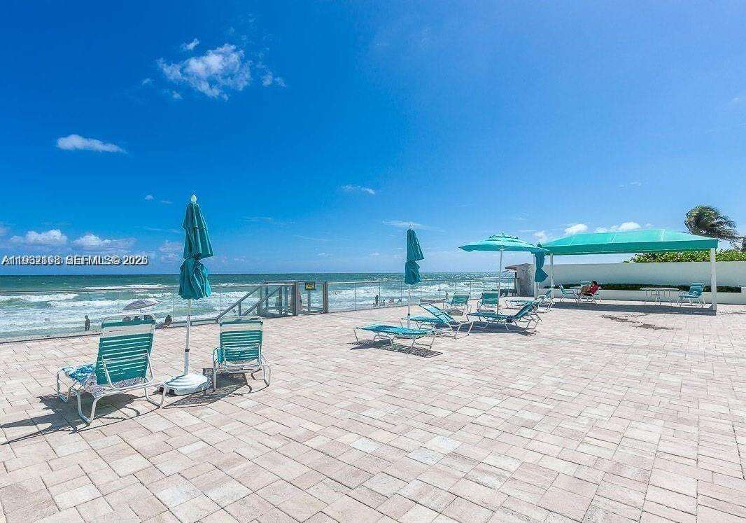 Sea Air Towers at 3725 Ocean Dr, Hollywood, FL 33019 - For Sale photo 3