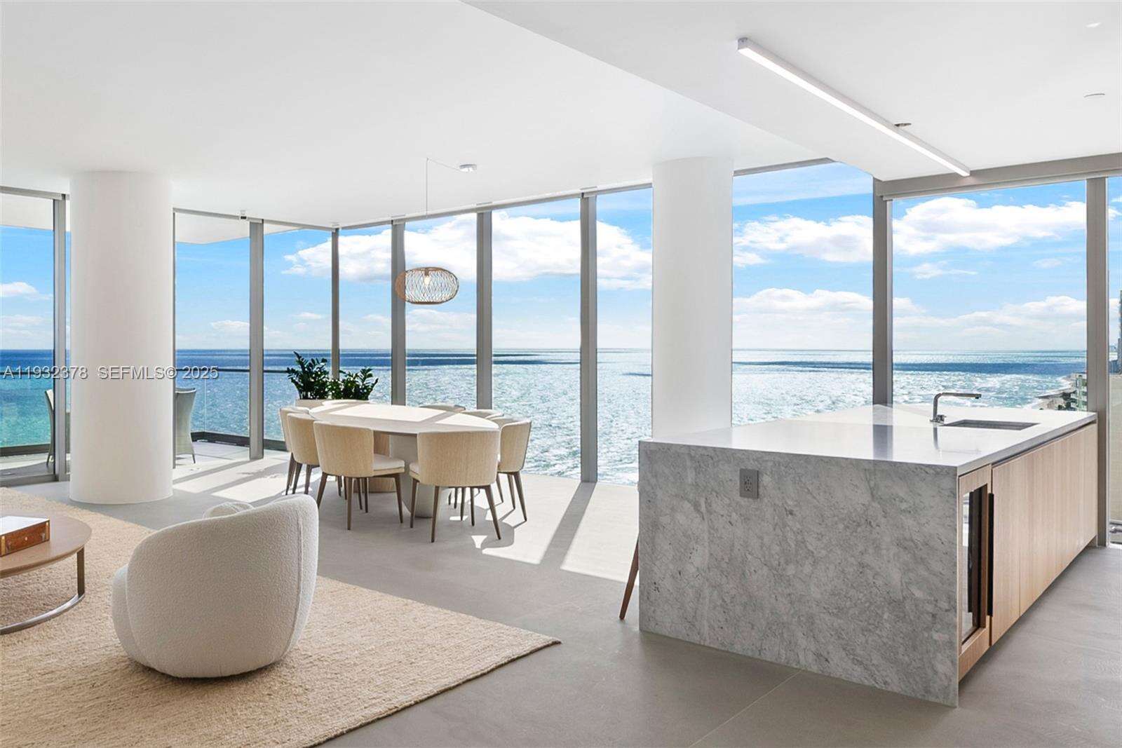 2000 OCEAN - 2000 Ocean Dr, Hallandale Beach, FL 33009 | Picture 2