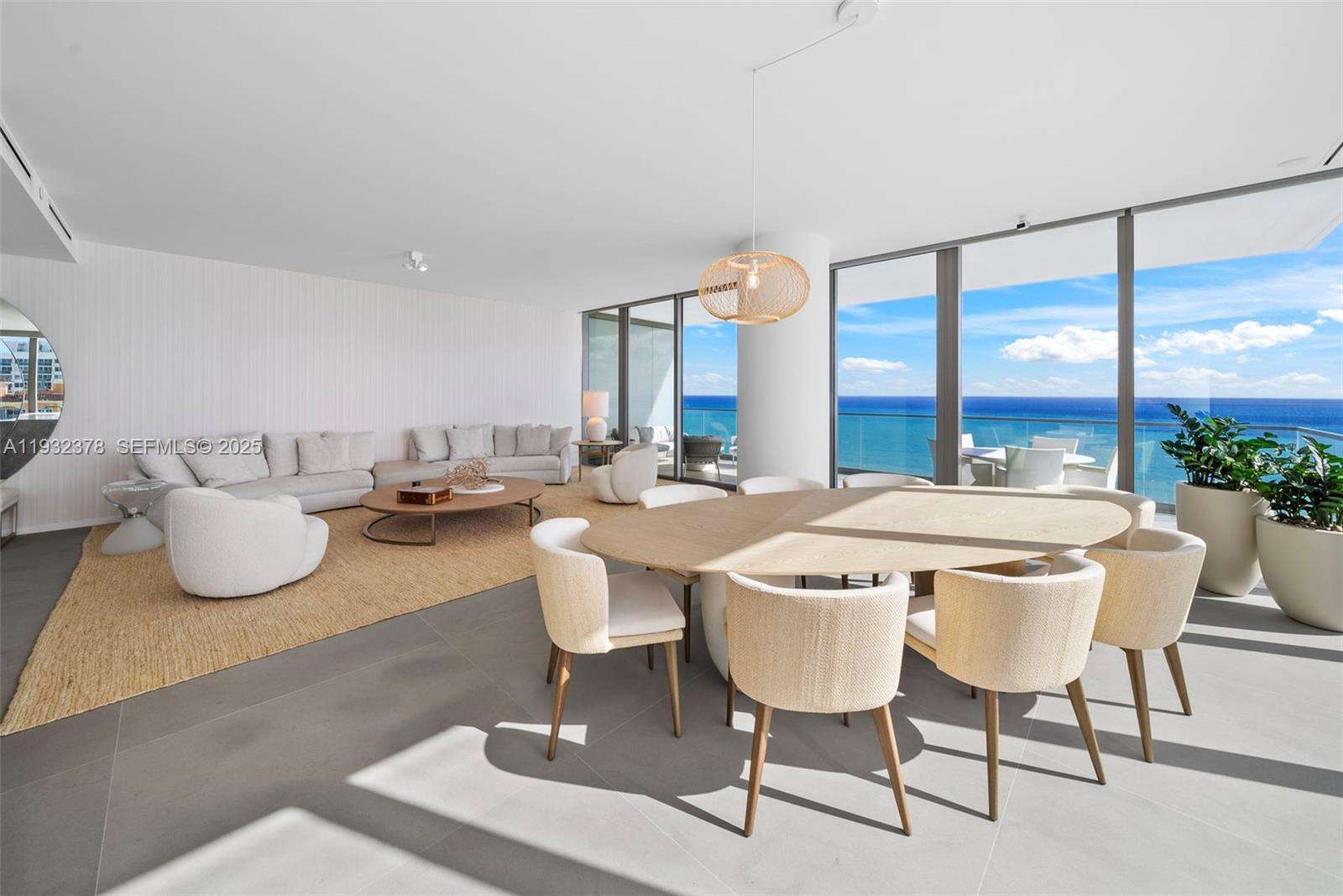 2000 OCEAN - 2000 Ocean Dr, Hallandale Beach, FL 33009 | Picture 14