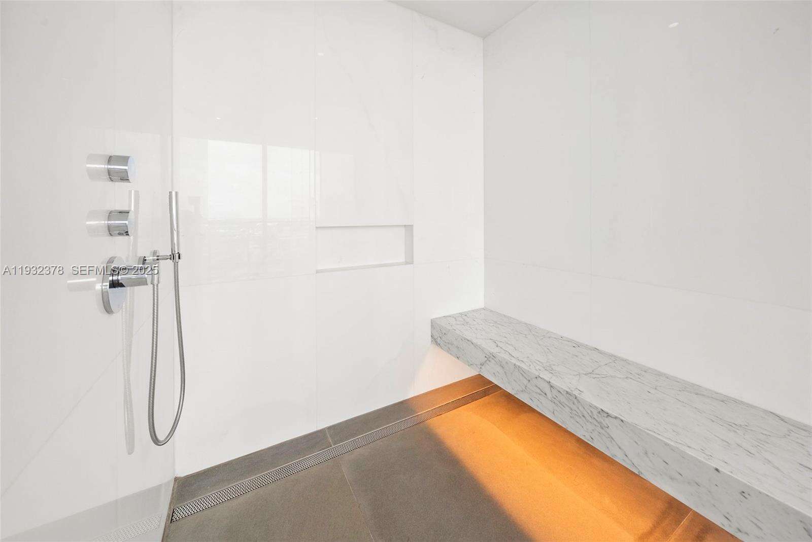 2000 OCEAN - 2000 Ocean Dr, Hallandale Beach, FL 33009 | Picture 28